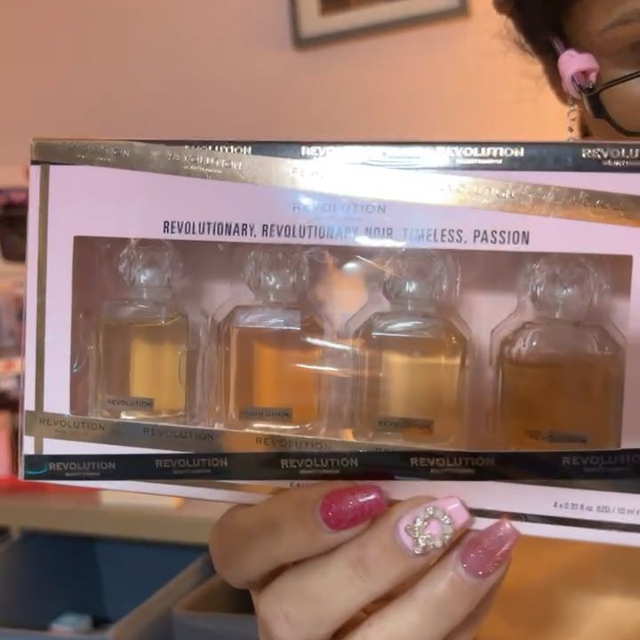 Revolution Perfume Gift Set - Fragrance image 1