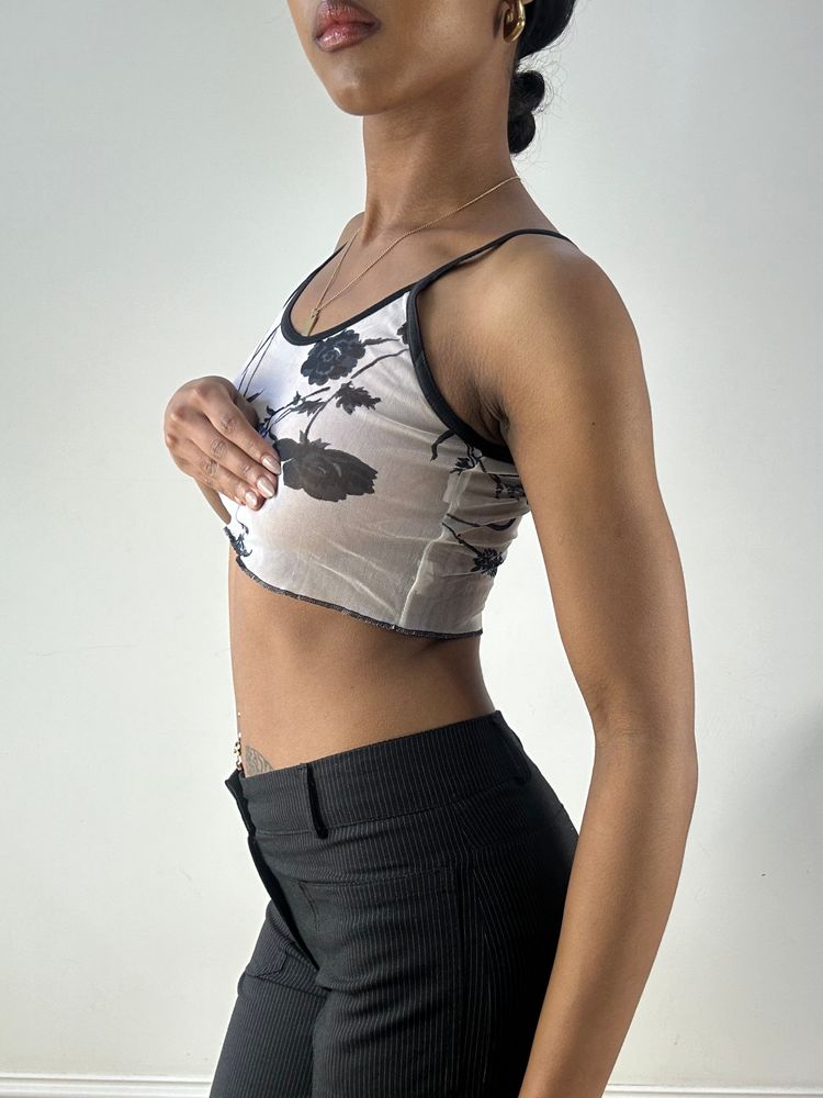 💻‼️ small sheer grey and black crop top with floral detail 3