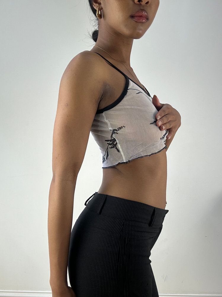 💻‼️ small sheer grey and black crop top with floral detail 2