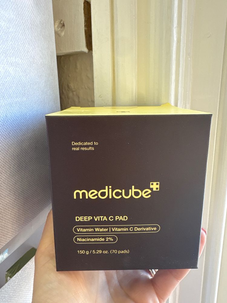 Medicube Deep Vita C Pad RRP £25
