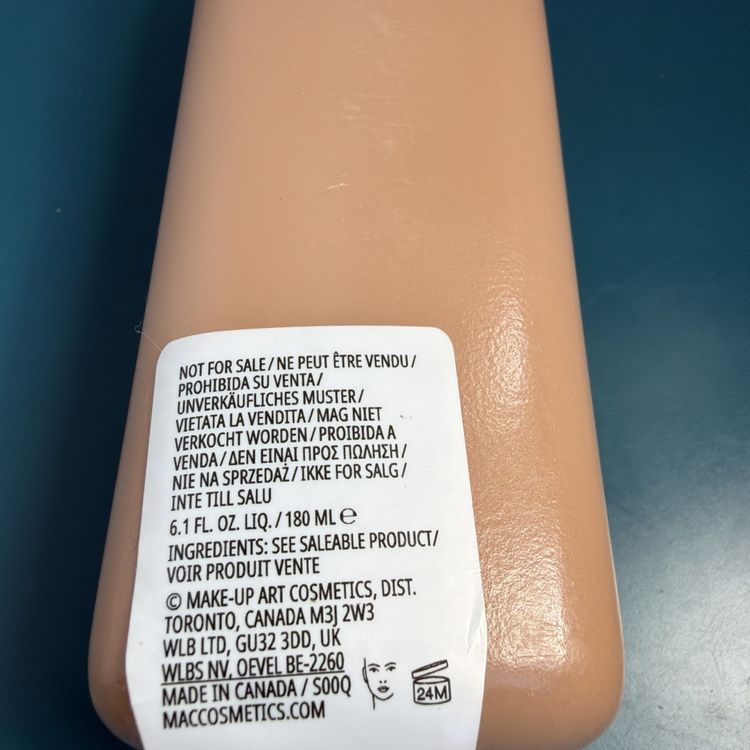 MAC Studio Fix Fluid Foundation Matte Oil Control NC42 180ml BN image 3