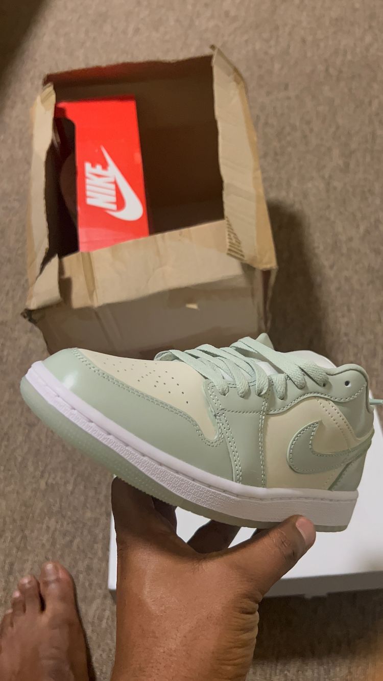 Immagine di WMNS Air Jordan 1 Low SE 5