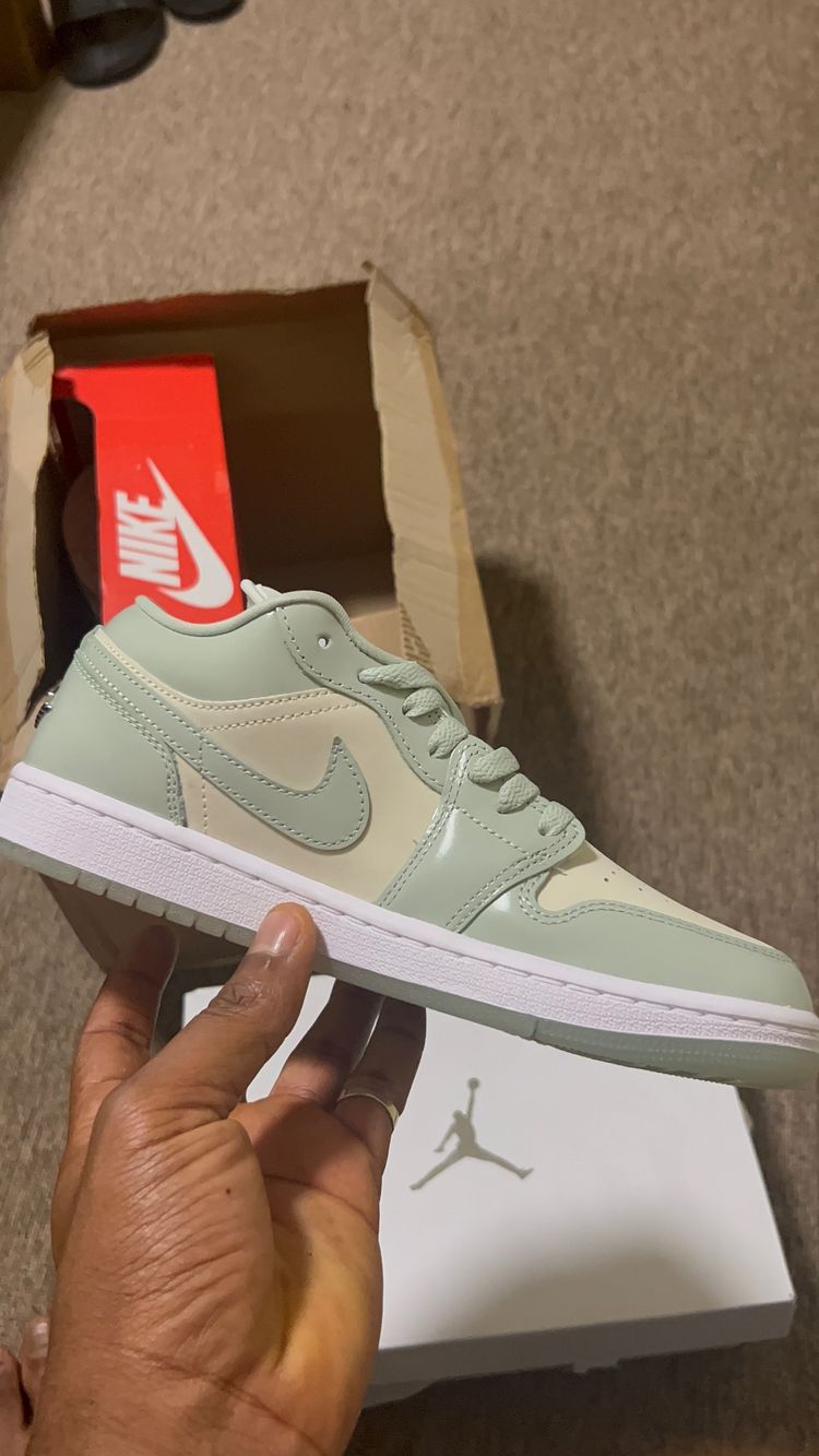 Immagine di WMNS Air Jordan 1 Low SE 7