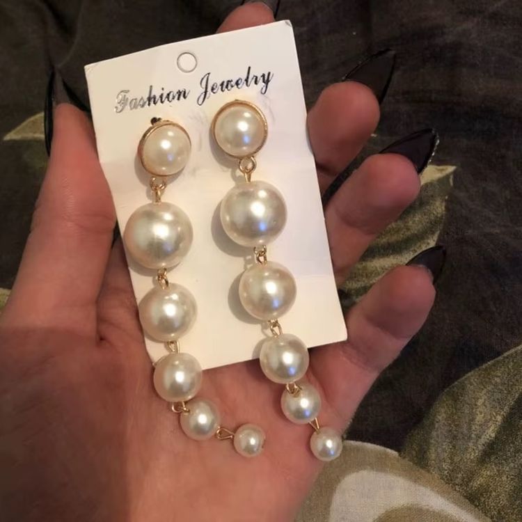 Pearl Drop Earrings image 5