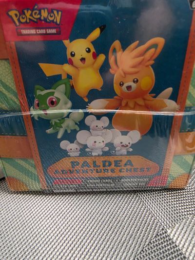 Pokémon Tcg Paldea Adventure Chest