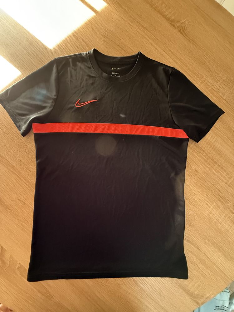 Nike Nike Dri-Fit Black And Red Sports T-Shirt product image