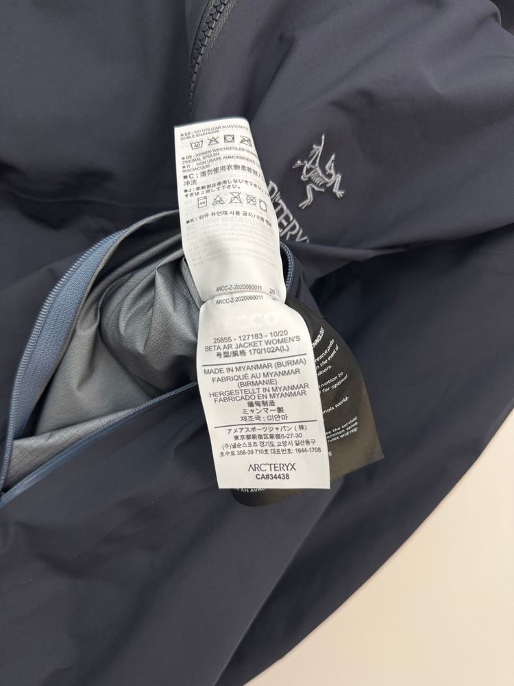 Arc'teryx Beta AR Jacket Women's L Large Blue Gore-Tex Pro Shell RECCO 11