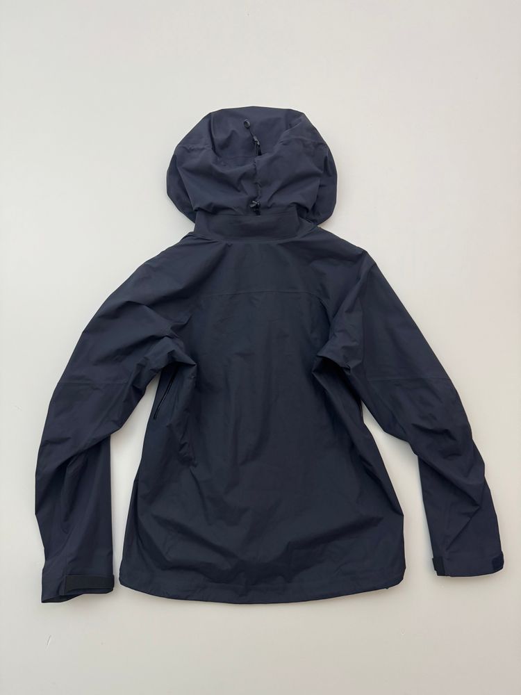 Arc'teryx Beta AR Jacket Women's L Large Blue Gore-Tex Pro Shell RECCO 6