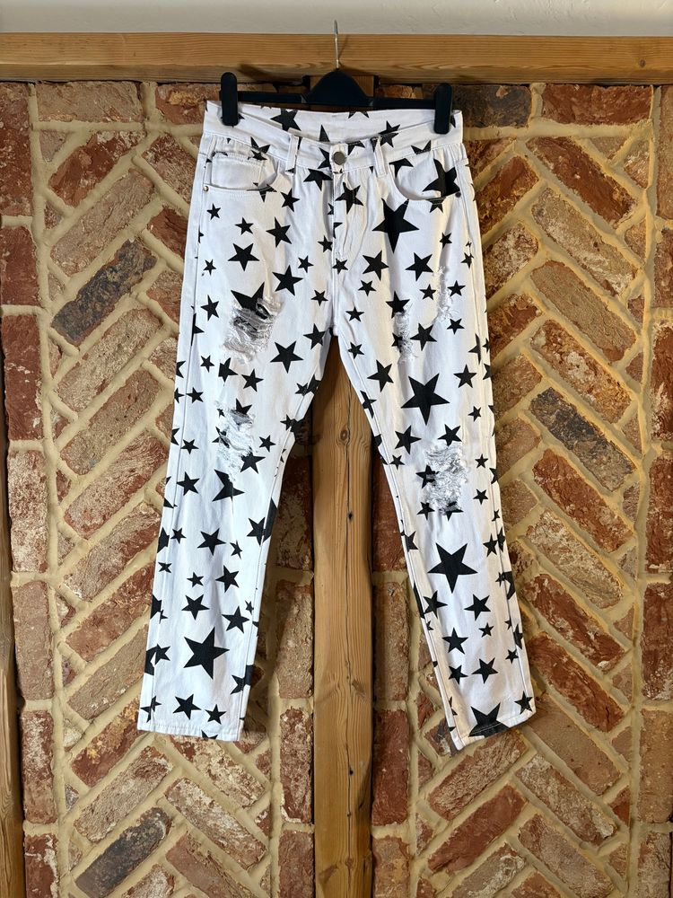 Other White Jeans With Black Star Print And Distressed Details product image