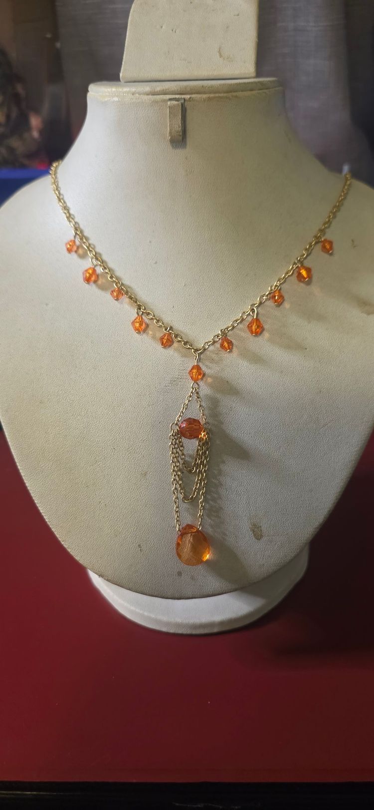 Asta dal vivo: JEWELLERY GOLD SILVER COINS AND EVERYTHING ELSE  di treasureboxuk
