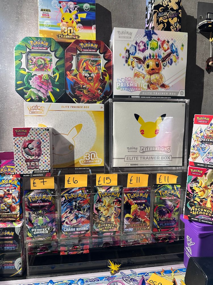 Live auction: 🔥👀GAMES NIGHT!👀🔥 HIGHER OR LOWER, BATTLES!🙏🏻👀 by megsmaniatcg
