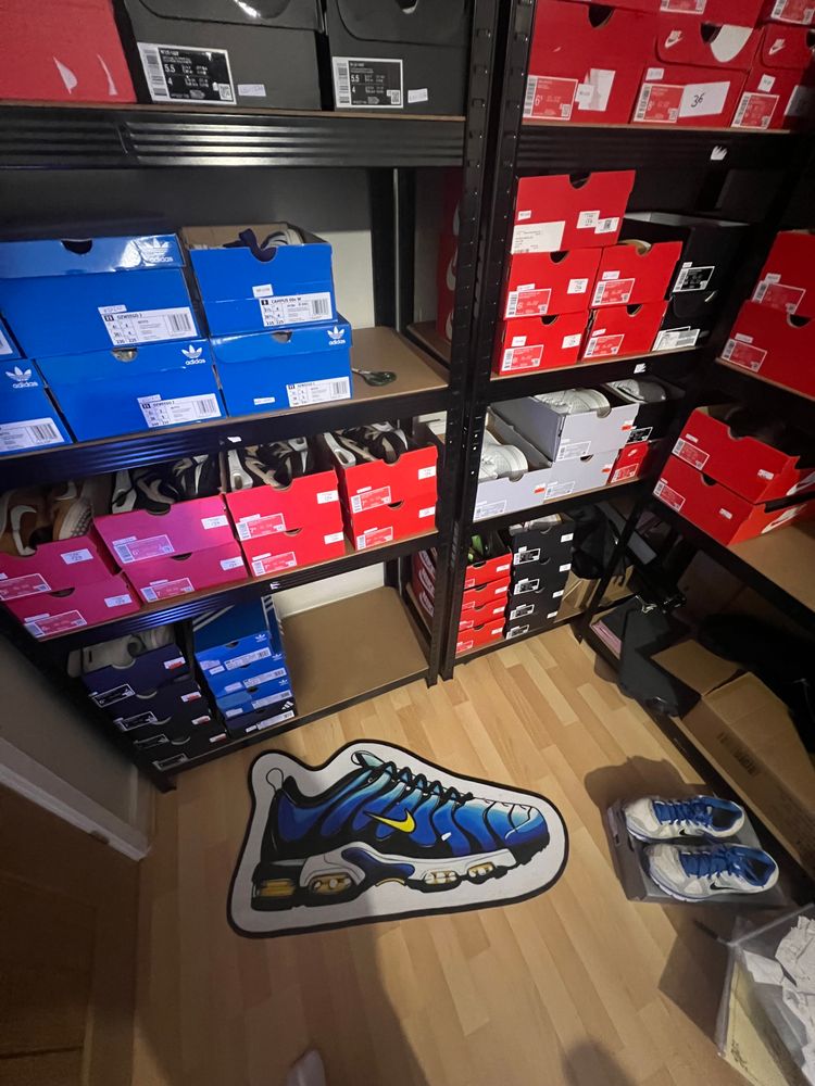 Live Sportswear auction: £1 NR MADNESS🔥100+ UNIT RESTOCK😱KICKS + ACTIVEWEAR‼️ by kickdistrict