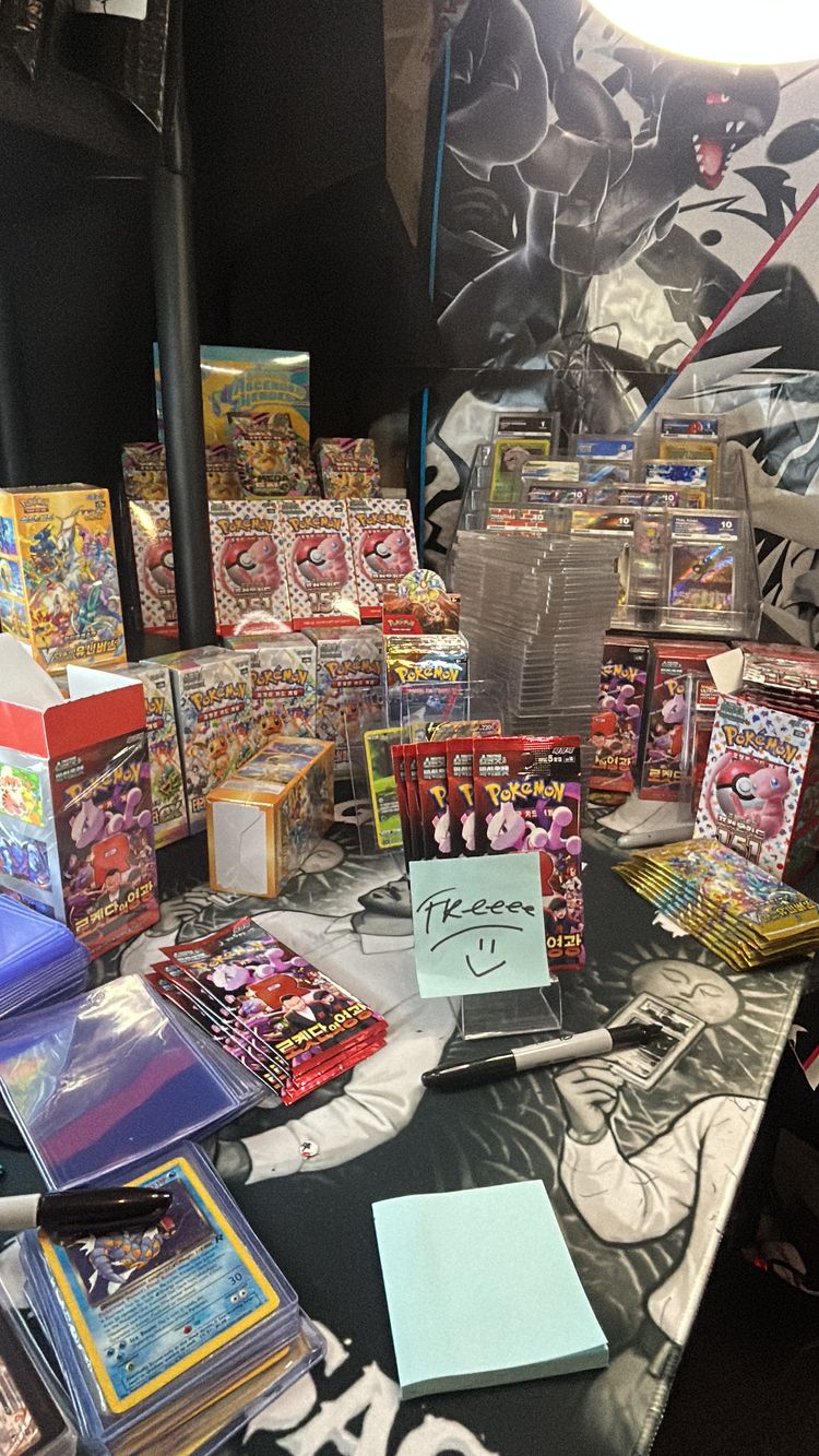 Asta dal vivo: THiRSTY THURSDAYS  💰 POKEMON 👻 with GEE 👾 di geesage