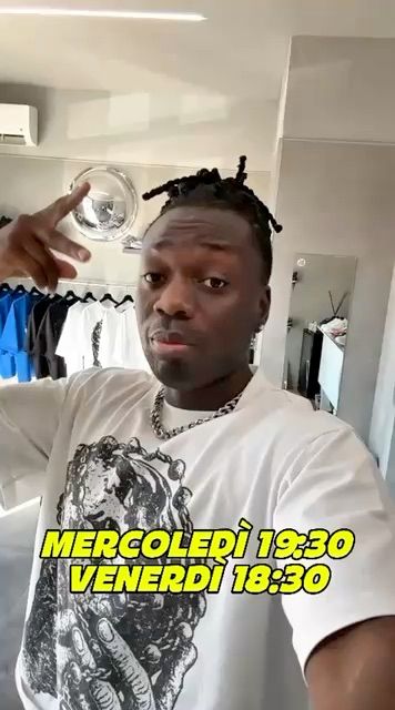 Live Sneakers auction: Sneakers e abbigliamento 1€€€ by officialstoreit