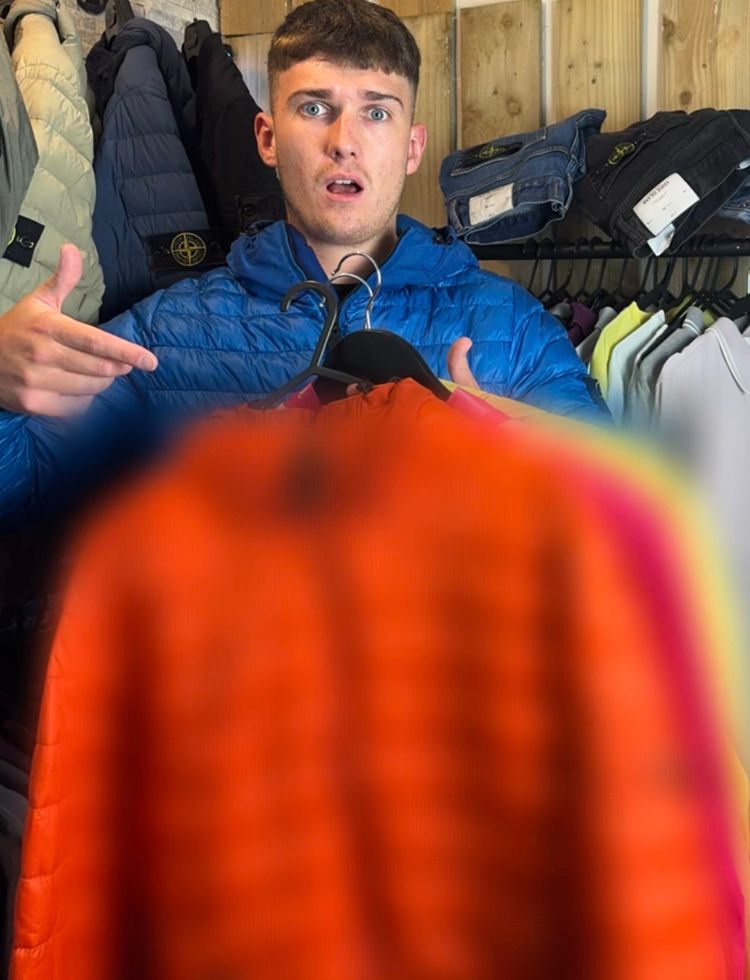 Live Activewear auction: 💥STONE ISLAND DELIVERY DAY + GIVEAWAYS 💻 by thekomp