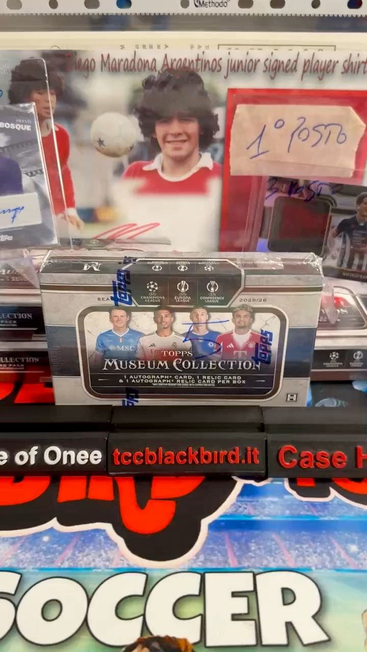 Live auction: GIVEAWAY MARADONA+BREAK MUSEUM by tccblackbird