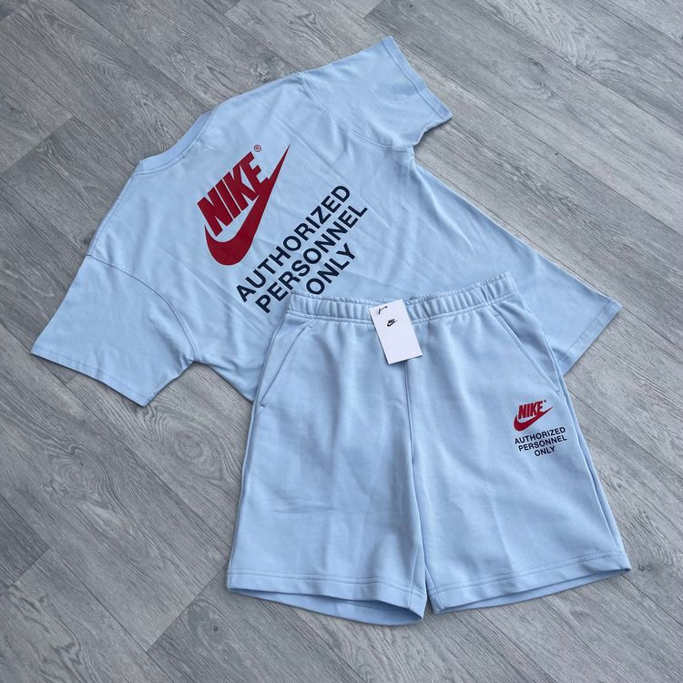 Live Activewear auction: 🚨 NIKE SOCKS GIVEAWAY 🚨 Nike Miler Sets, Windbreakers, Trainers, Tracksuits & More! by angelomillas