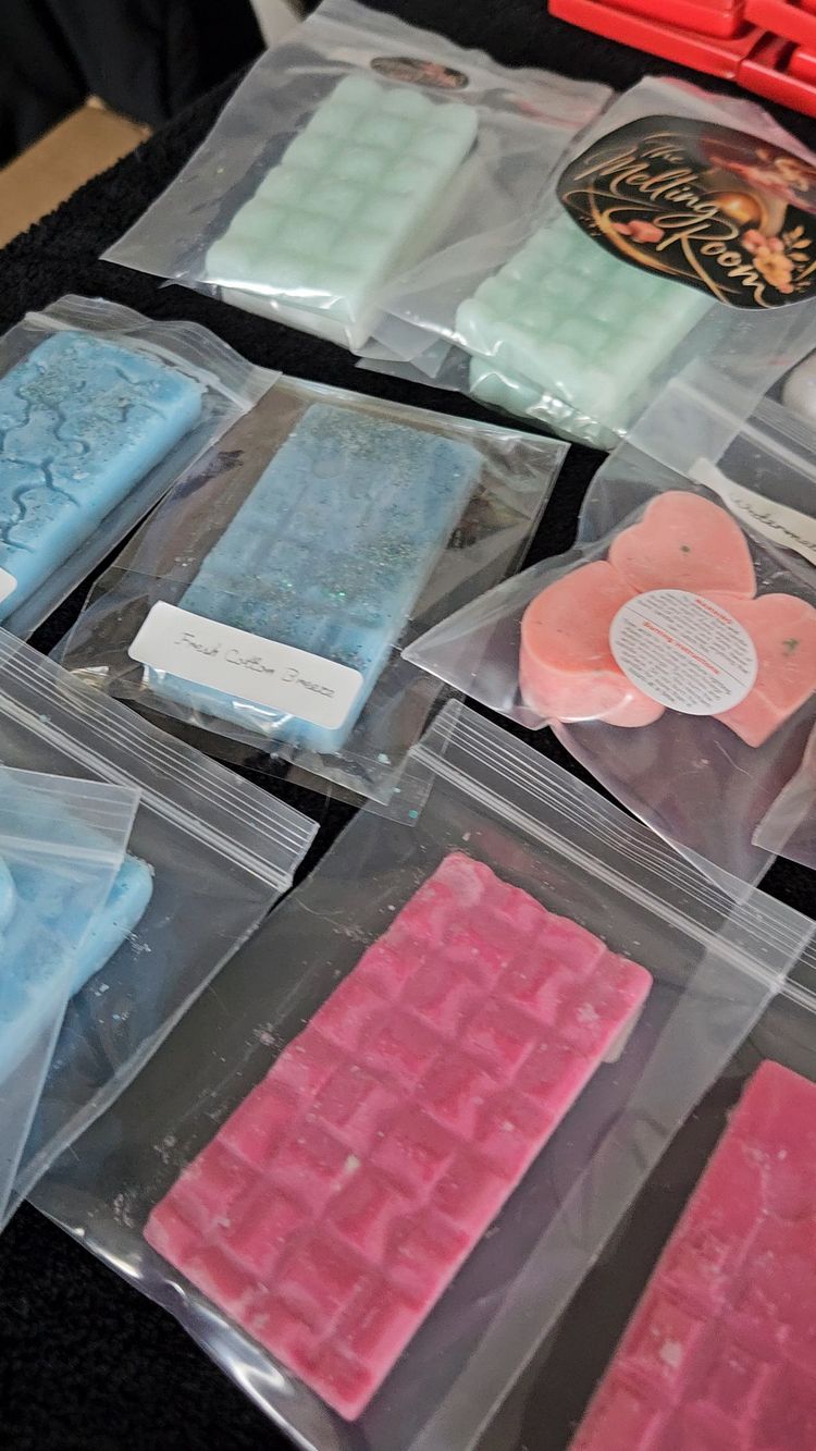 Live Beauty auction: 📢📢📢  WAX MELT TIME!!!! 📢📢📢 by meltingroom