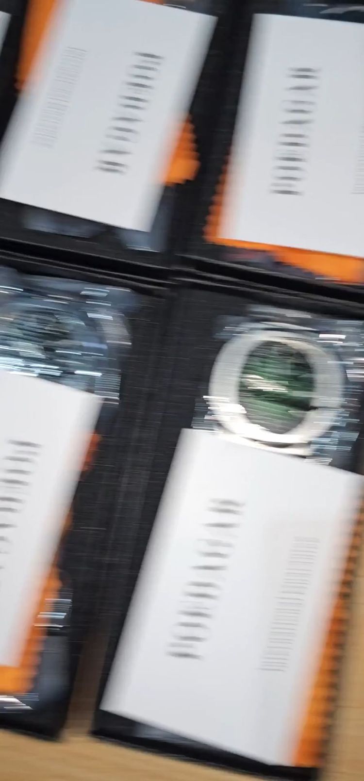 Subasta en directo: 🎉Perfume N Watches Stock🎉 por urban_robins