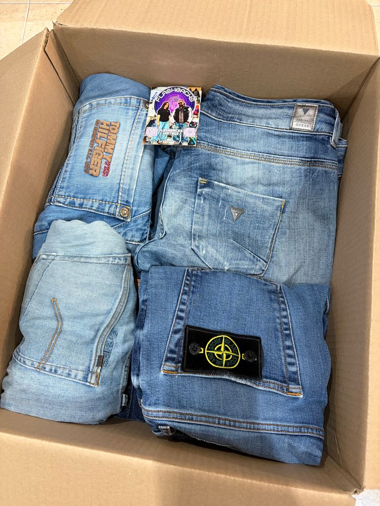 Live Moncler auction: PRENDAS Y LOTES DESDE 1€ by flashbacks