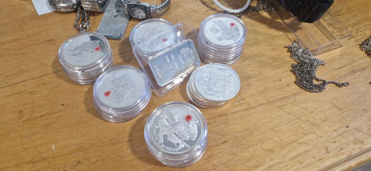 Live Coins & Collectables auction: Everything You See Must Be Sold  by treasureboxuk