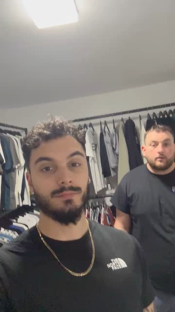 Live auction: 🚨TUESDAY TRADES💯COME INVEST IN WEARHAUS💰 by wearhaus.live