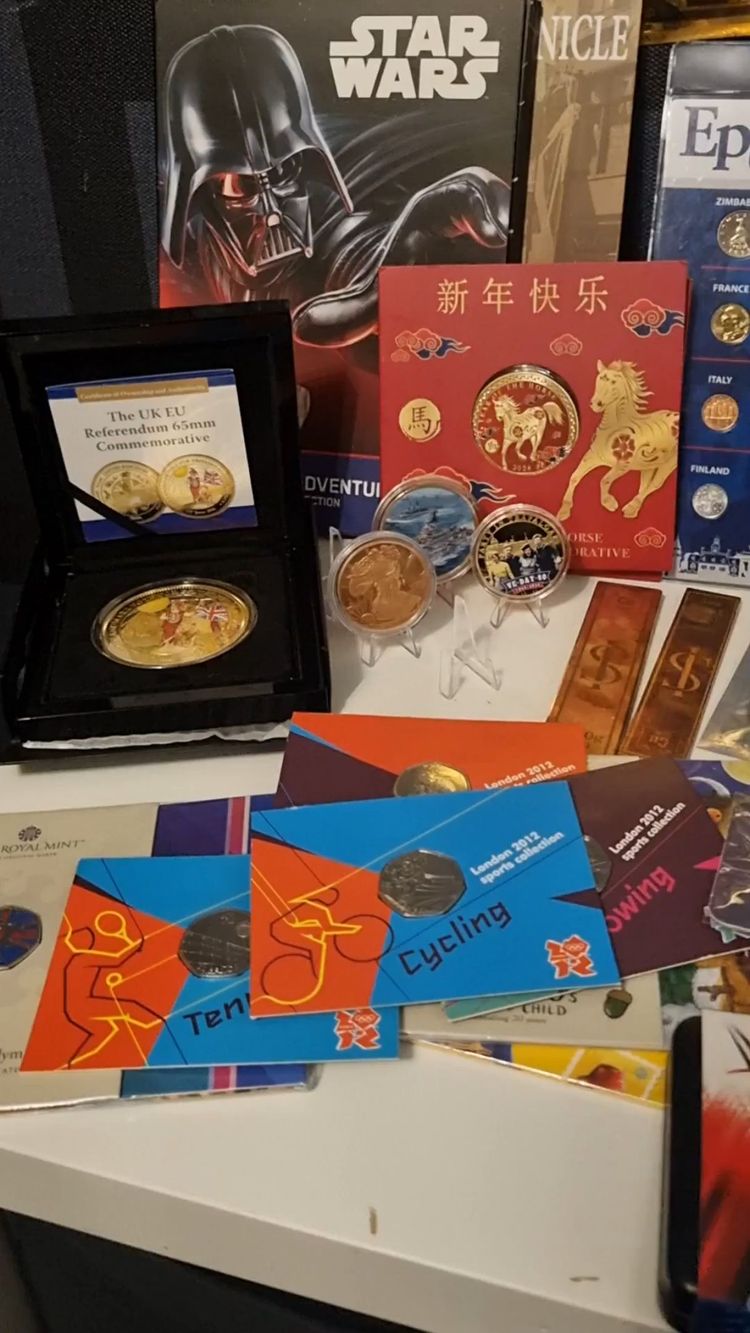 Asta dal vivo: New Here On Tilt Come And Say Hi And Plz Give Us A Follow  di silvereagle79