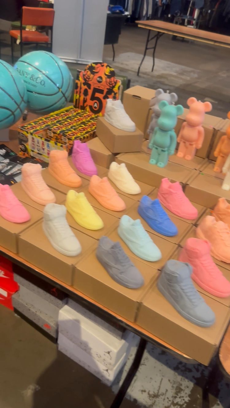 Live BAPE auction: Back again crazy sales giveaways every stream preloved 1nr by kingscollection