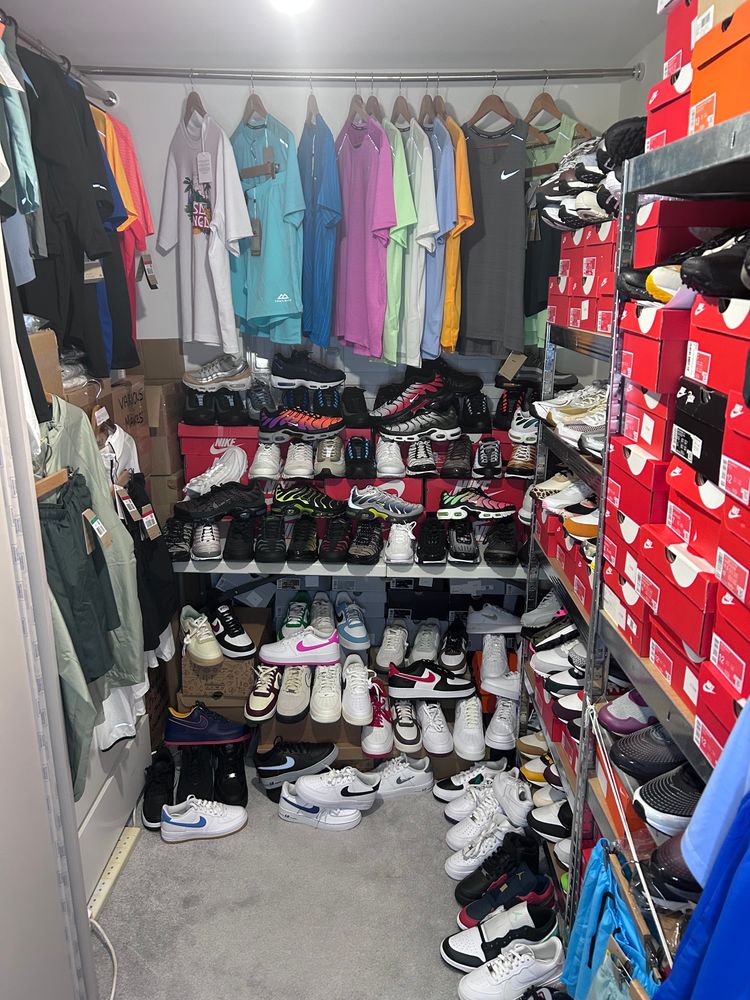 Live auction: 🛍️PAY DAY!! GRAB SOME BARGAINS 95 TNS AIR MAX 1 / 90 AIR FORCE 1 P6000 ASICS + CLOTHING BITS 🔥🛍️ by luxclobber