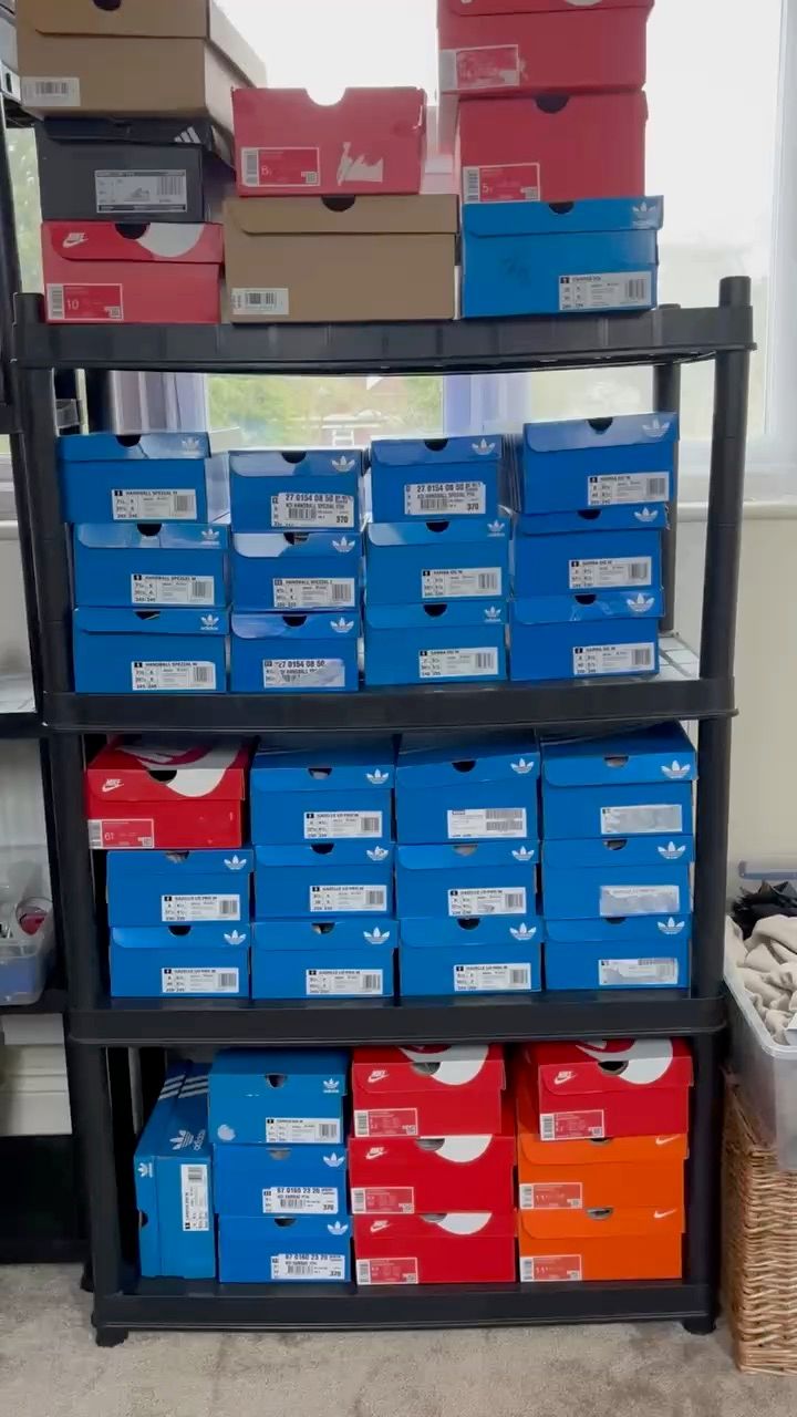 Live auction: Brand New Nike, Adidas and more! by sneaker_vault5