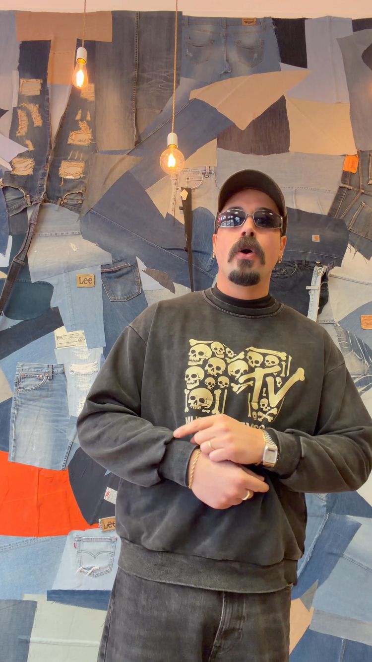 Live Retro auction: Facciamo spazio in negozio, tantissimo vintage a partire da 1€. by 948vintagearchiv