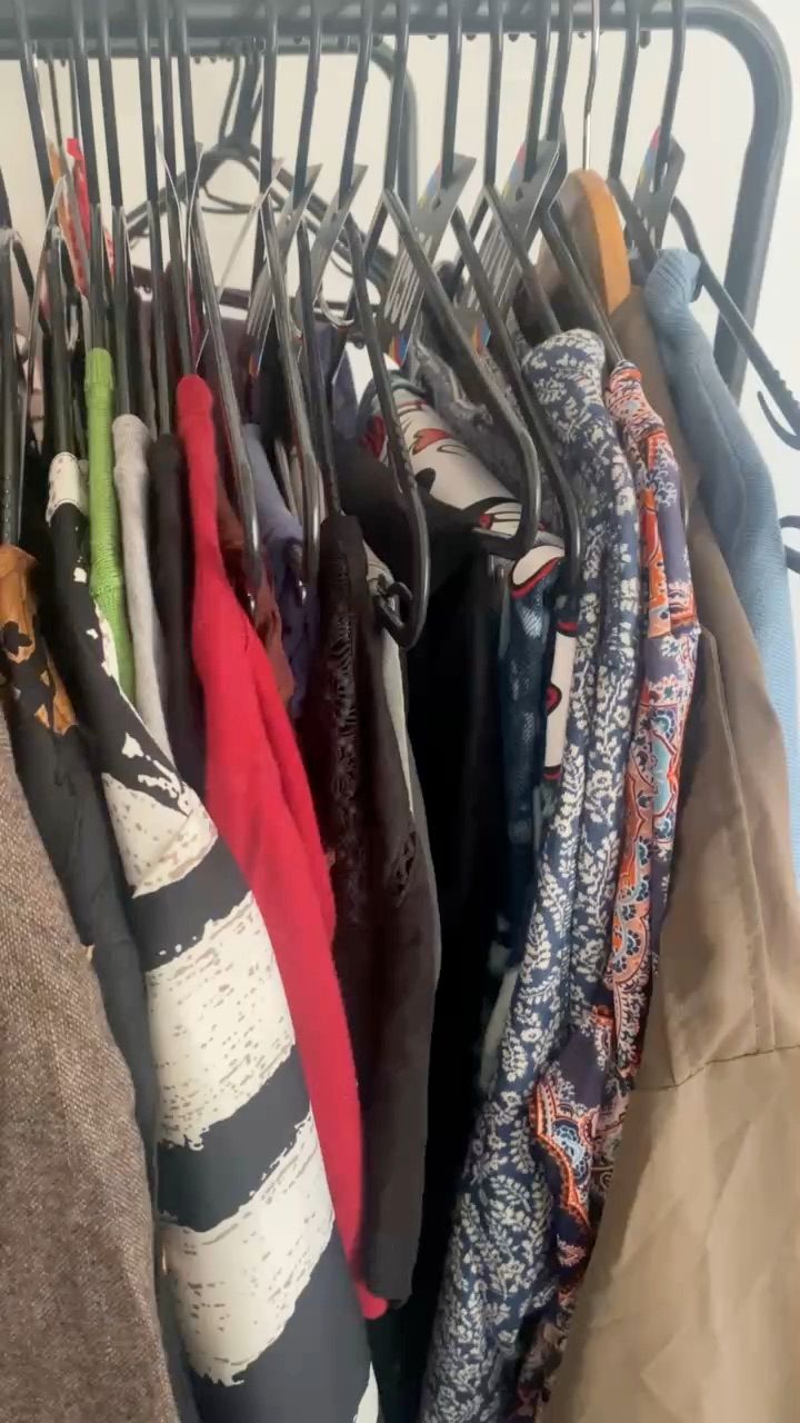 Live Womenswear auction: ✨ Mens and women’s designer clothes ✨ come and say hi before it hits Vinted by hustlemum