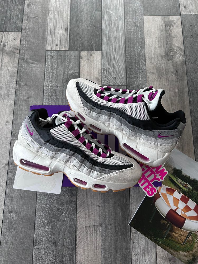Live Activewear auction: 🚨NIKE AM95 SB CACTUS + £38👀 NIKE SETS 95 TN AIR MAX AIR FORCE WINDRUNNERS MILER SETS 🚨 by luxclobber
