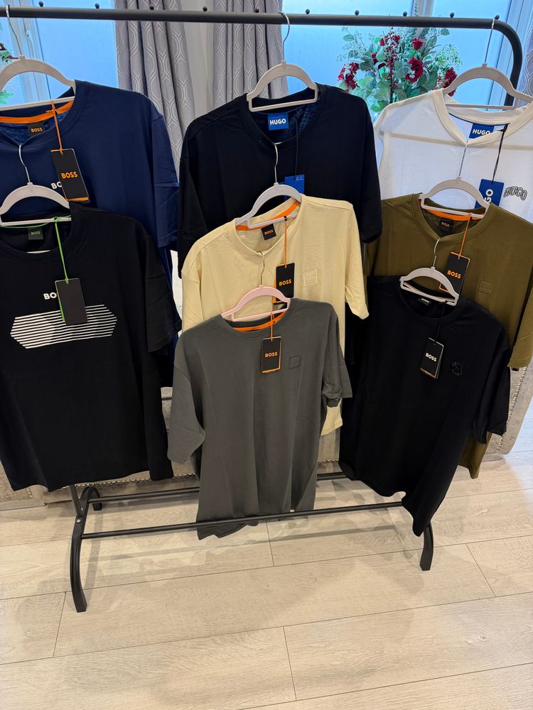 Live auction: New Hugo boss drop by thestockroomuk
