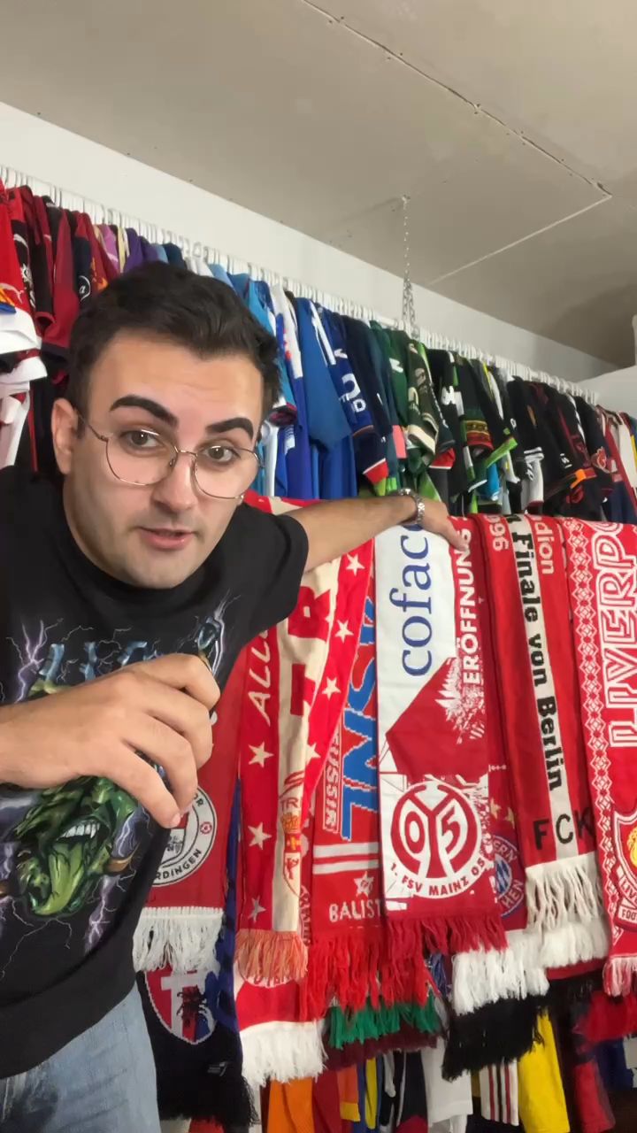 Live auction: 🚨⚽️🧣BUFANDAS DE FÚTBOL A 1€ by retrocalcioshirt