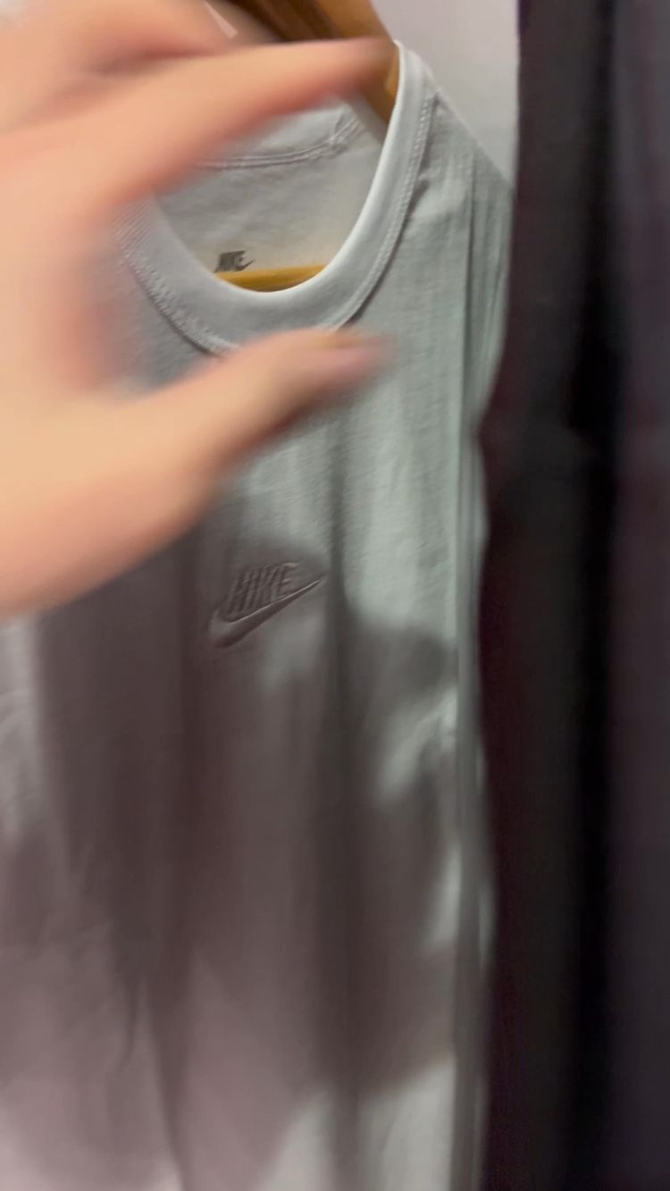 Subasta en directo de Adidas: SPORTSWEAR BARGAINS SATURDAY !!! por hustlingsammy