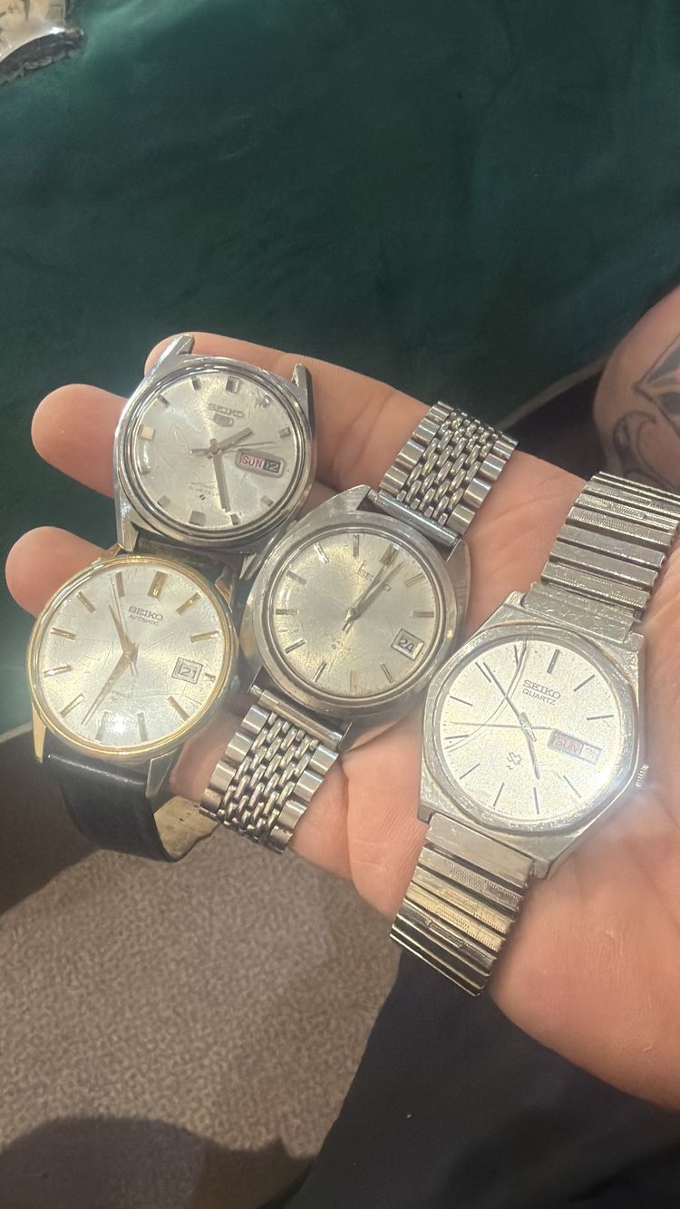 Aukcja na żywo: Vintage watch room od mistrytime