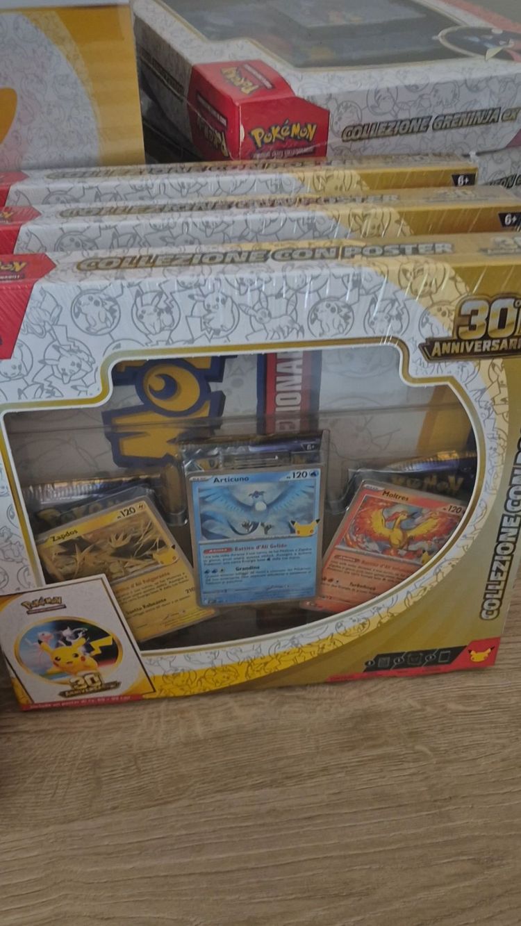 Asta dal vivo: Prodotti Pokemon Oooon di stud_cards