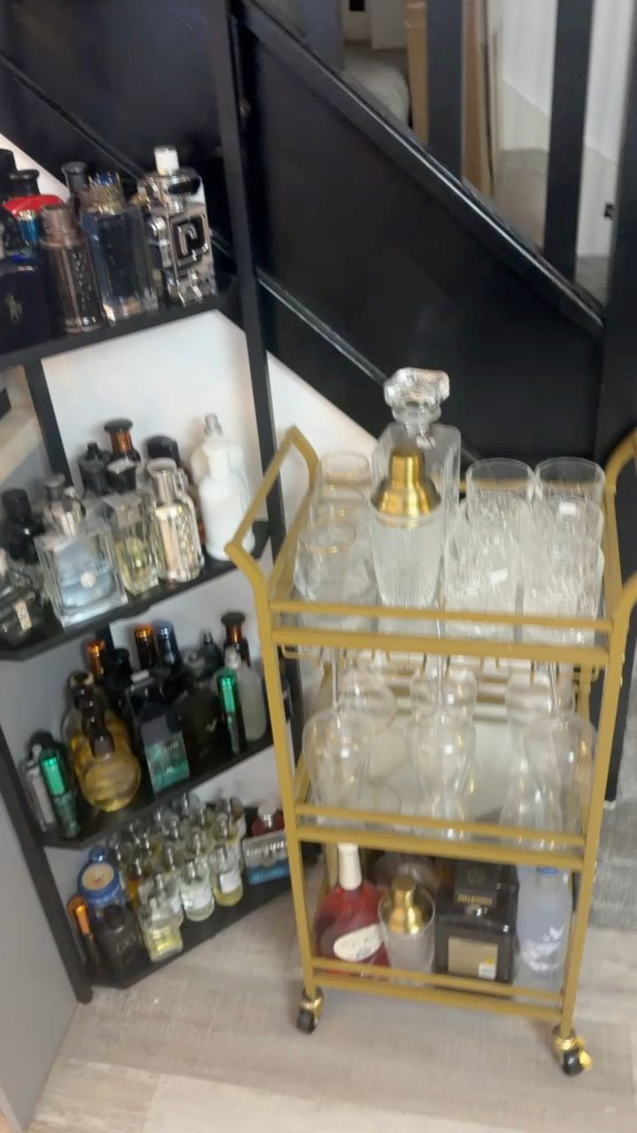 Aukcja na żywo: CM SCENTS od craigmc2000