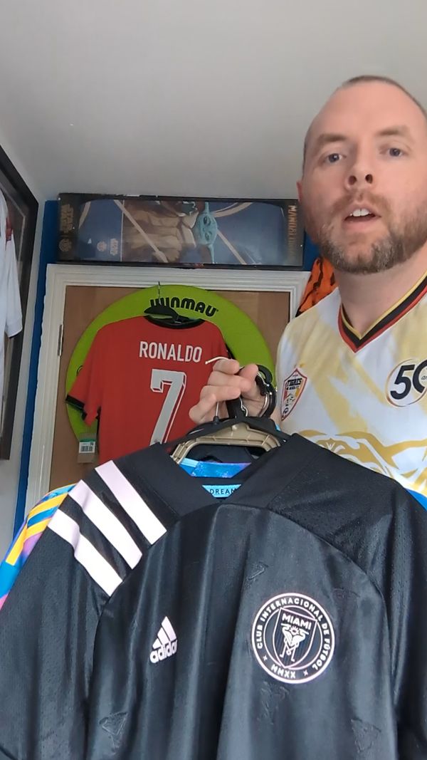 Asta in diretta Adidas: Saturday night football shirt live di rsjerseylocker