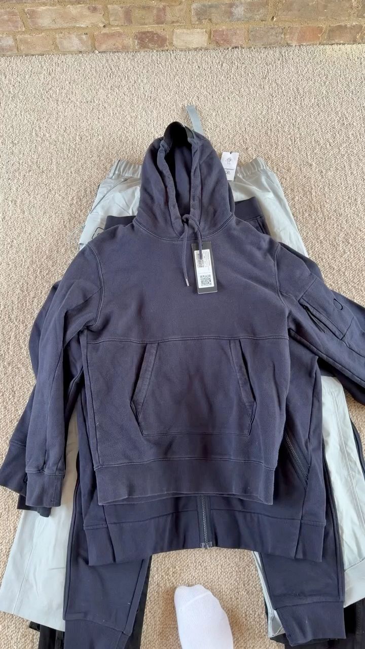 Trwająca aukcja Moncler: Luxury raid!🚨 Free Balenciaga🔥🚨 od coxaurum