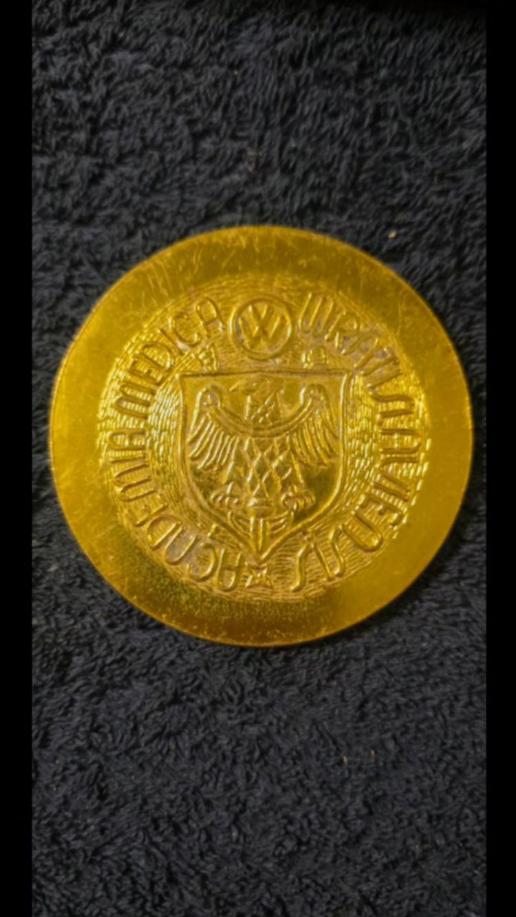 Live auction: SILVER AND COLLECTORS ITEMS EVERY TUESDAY  by treasureboxuk