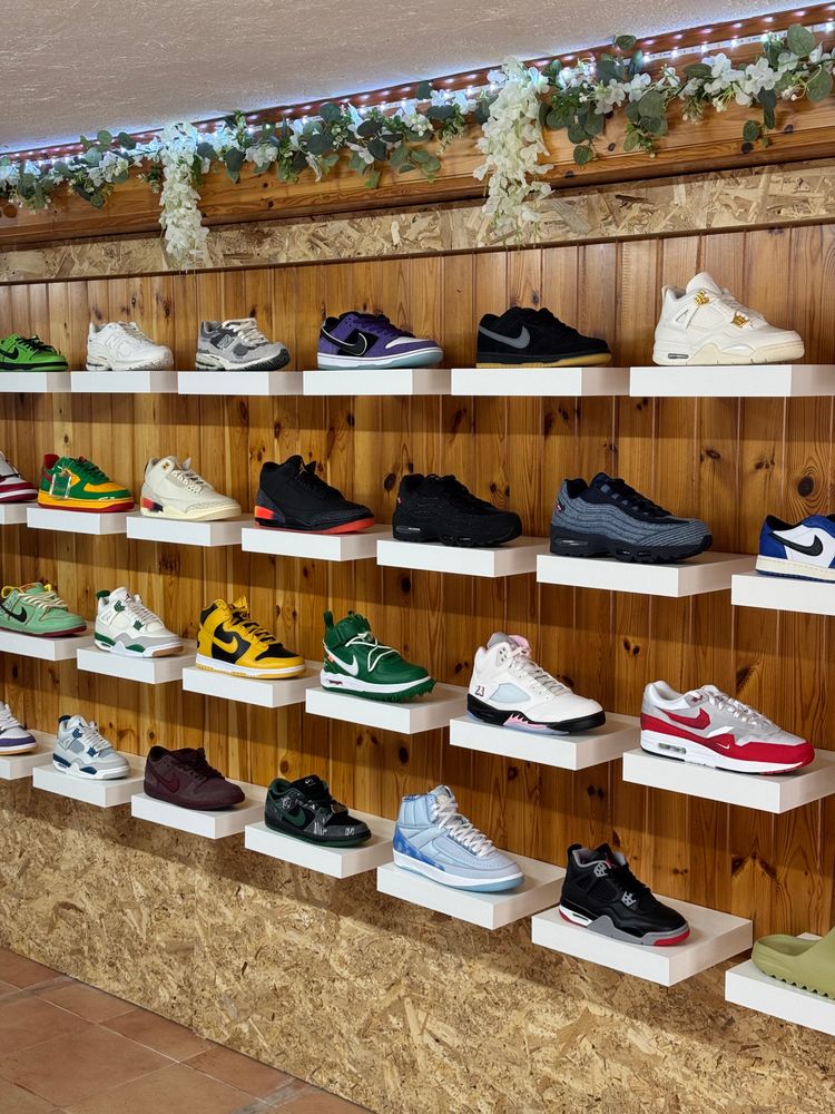 Live Jordan auction: SONO TORNATO💚, OLTRE 300 PRODOTTI DISPONIBILI! by micresell