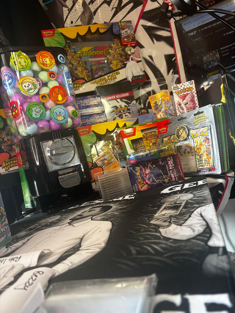 Subasta en directo: PS5 GIVVY…. CRAZY POKEMON SATURDAY WITH TCTD!! 🤯🤯🤯 CAPSULE, FIRST PARTNER AND MORE!!!! por geesage