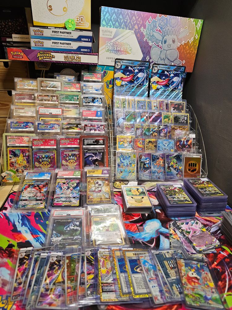 Live auction: 30th Anniversary Hits by pokeprofessortom