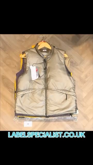 Live Moncler auction: Cheapest Stone Island & CP on TILT😳⚠️ by labelspecialist_