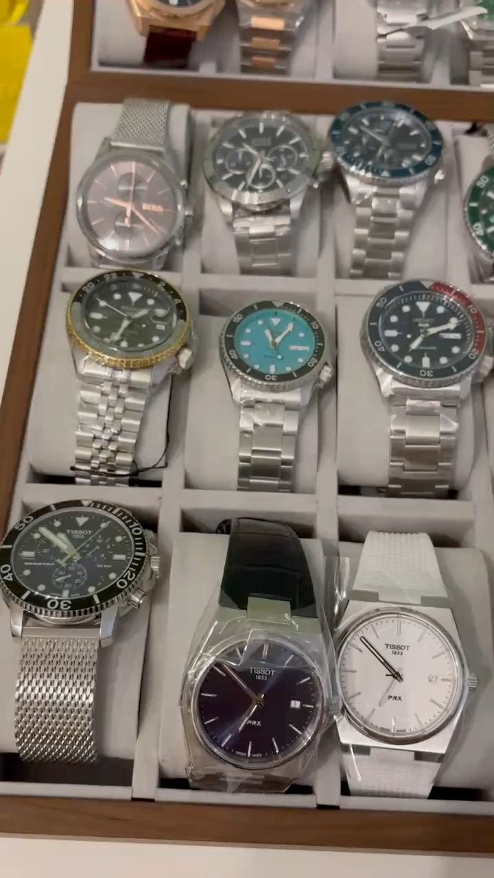 Live auction: TUESDAY NIGHT WATCH SHOW - TISSOT - BOSS - SEIKO by watchdeals