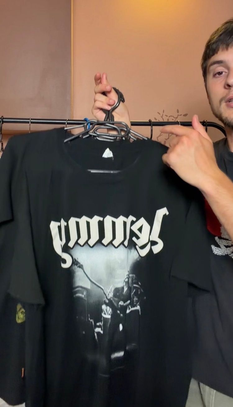 Live auction: KARL KANI / DIESEL / POLO / MERCH / GIVEAWAY + FREESHIP 🔥 by thrift.band