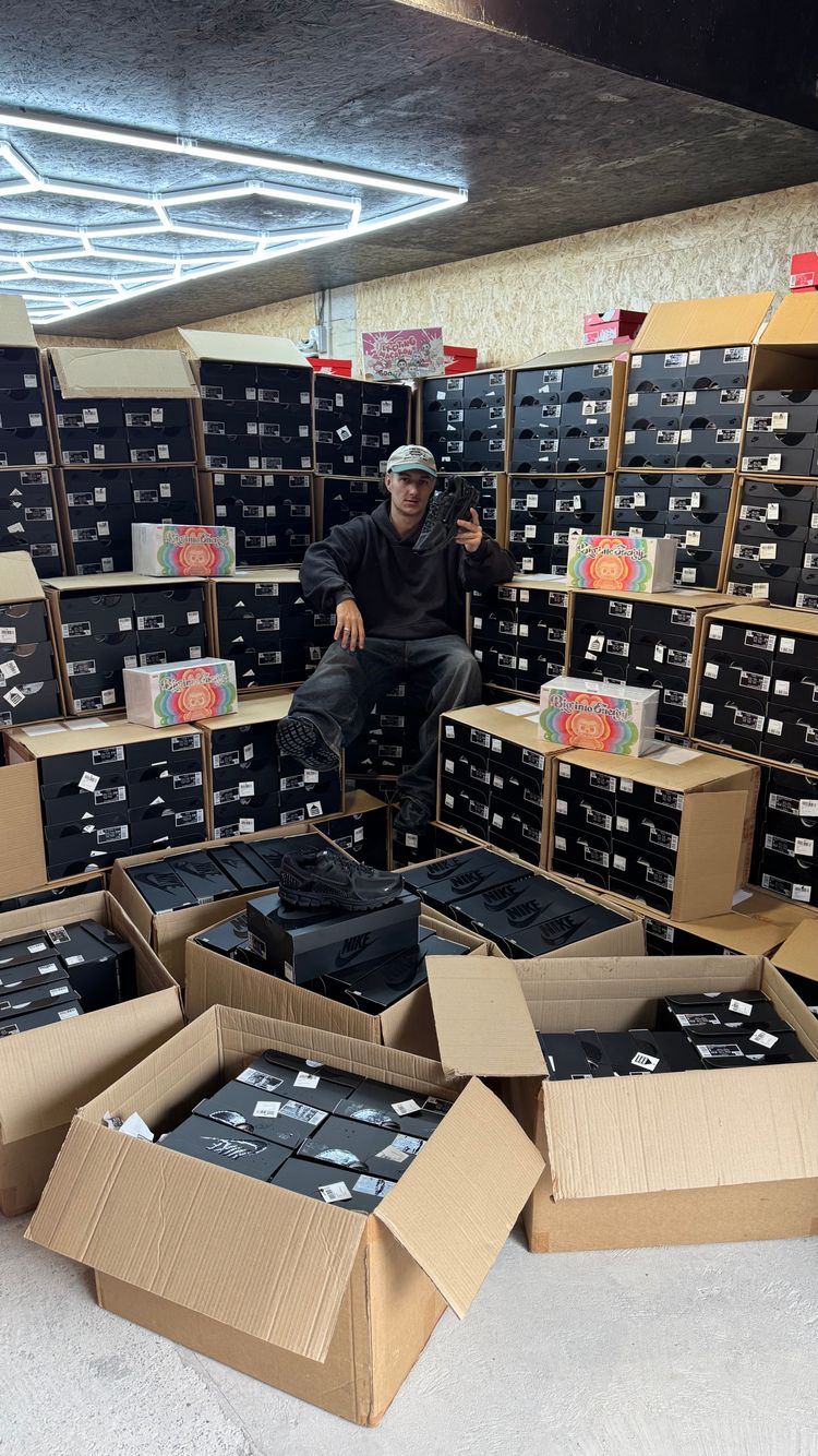 Live auction: FREE £265 GUCCI‼️250+ PAIRS £1 START… OG EG IS BACK 🤪 by egcreps