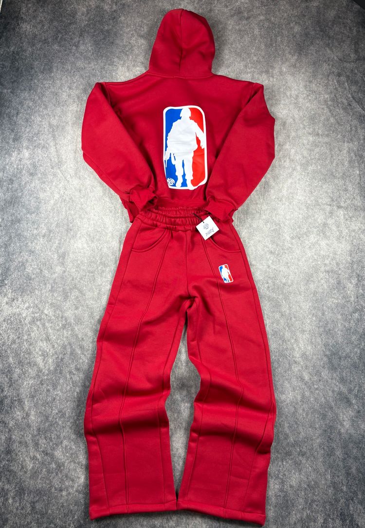 Live Menswear auction: Giveaway🎁 Da 1€ Streetwear made in italy:tute complete,longsleeve,jeans baggy by salvo123